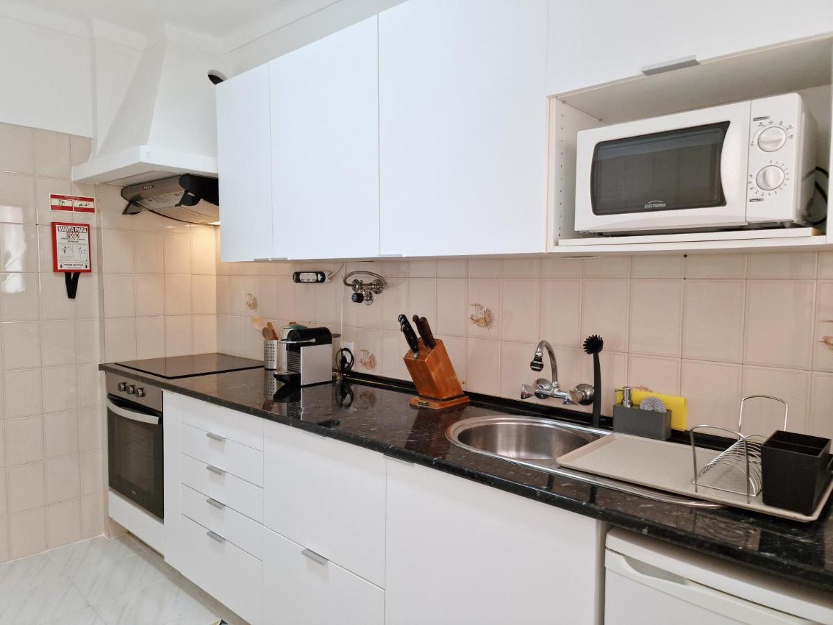 Apartment Dona Marqueza - Wifi, Ac, & Centro Carvoeiro 350m