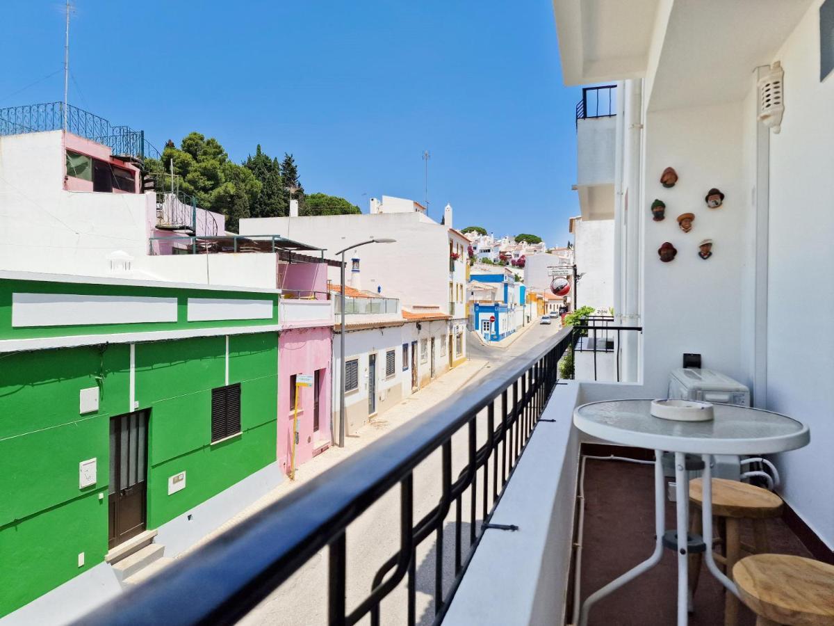 Dona Marqueza - Wifi, Ac, & Centro Carvoeiro 350m *